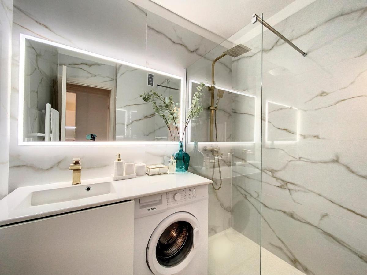 Superbe Appartement - Cannes Proche Du Centre Exteriör bild